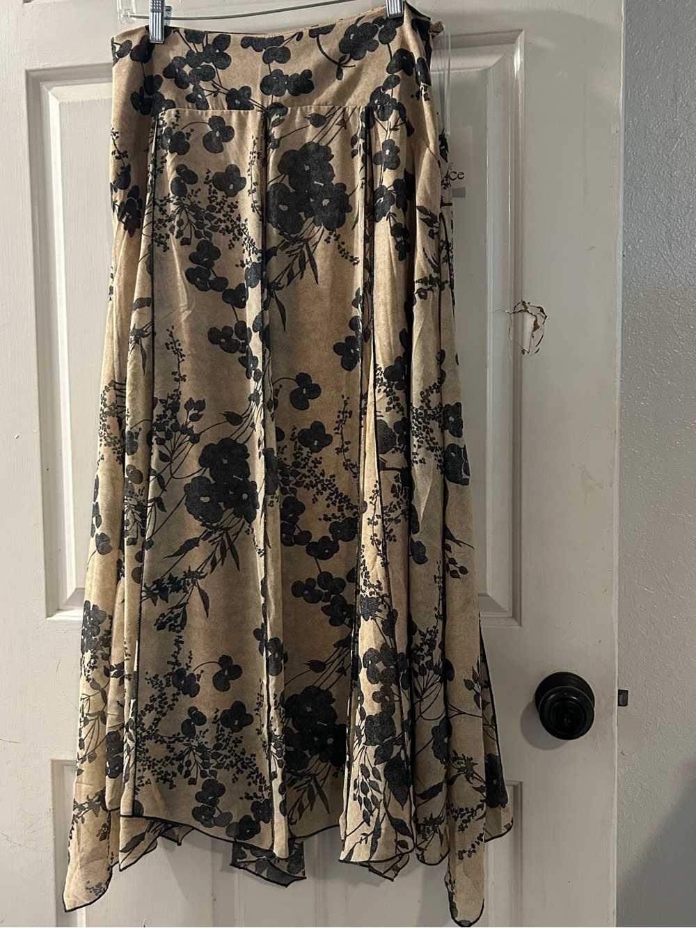 CeCe Beige Asymmetrical Handkerchief Hem Floral Skirt